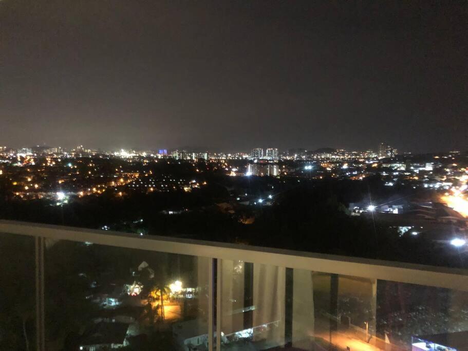 Mishal'S Homestay-Vista Bangi Studio Service Apartment Kajang Ngoại thất bức ảnh