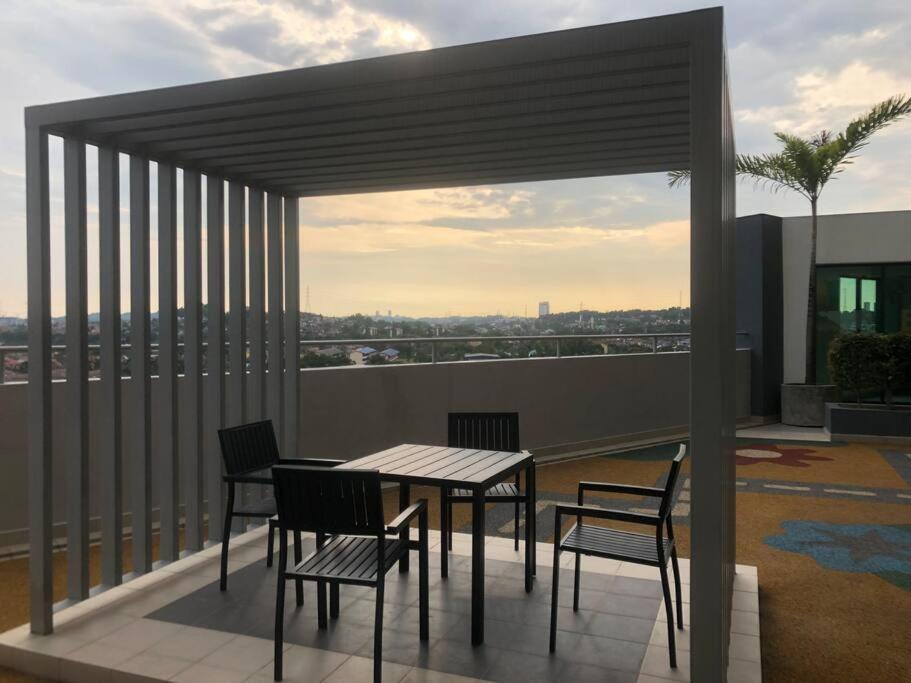 Mishal'S Homestay-Vista Bangi Studio Service Apartment Kajang Ngoại thất bức ảnh