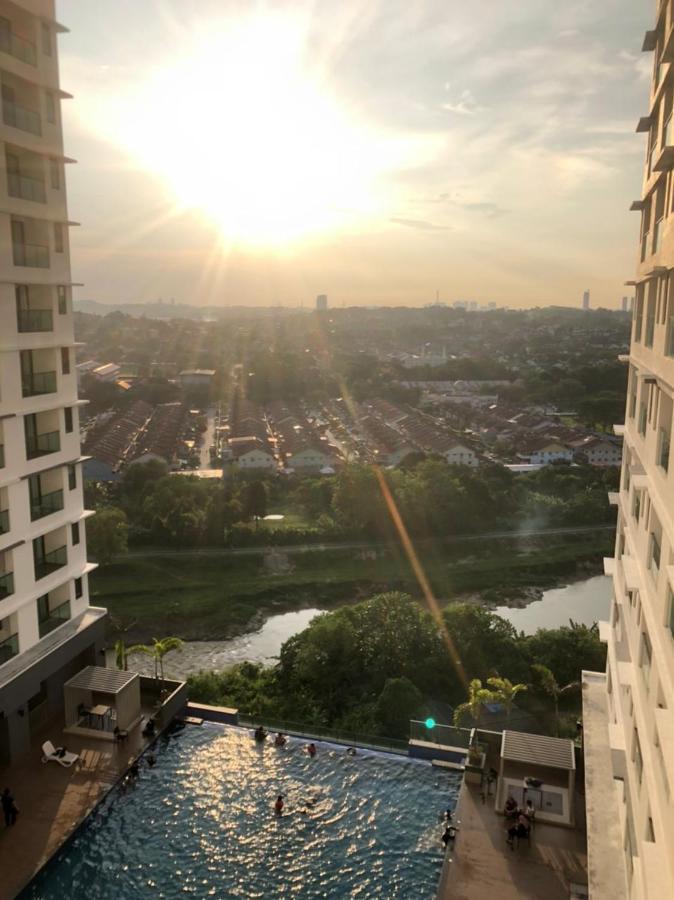 Mishal'S Homestay-Vista Bangi Studio Service Apartment Kajang Ngoại thất bức ảnh